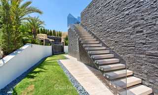 Unieke, moderne luxe villa in de Golf Vallei van Nueva Andalucía, Marbella 9295 