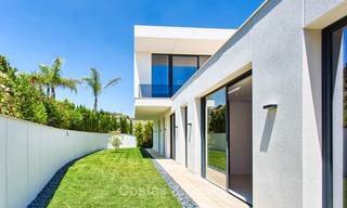 Unieke, moderne luxe villa in de Golf Vallei van Nueva Andalucía, Marbella 9296 