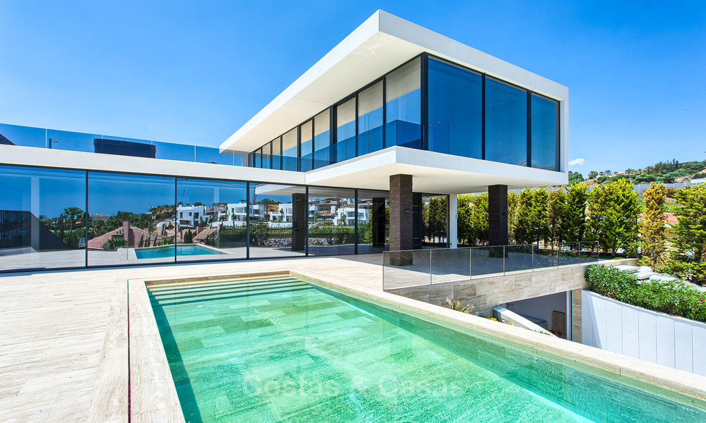 Unieke, moderne luxe villa in de Golf Vallei van Nueva Andalucía, Marbella 9297