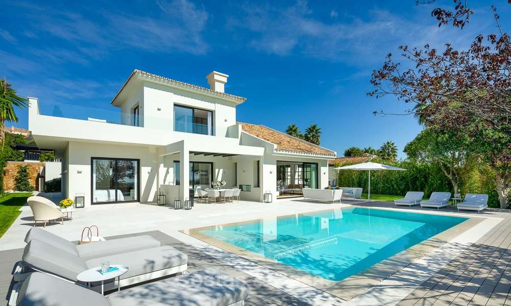 Charmante gerenoveerde luxe villa te koop in de Golf Valley, instapklaar - Nueva Andalucia, Marbella 9399