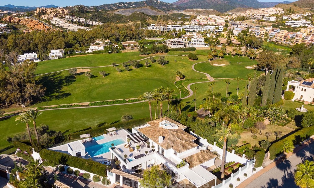 Prestigieuze gerenoveerde luxe villa te koop, eerstelijn golf, Nueva Andalucía, Marbella 9421