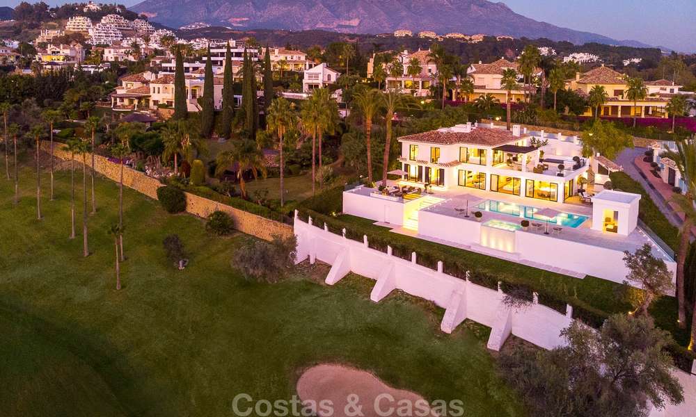 Prestigieuze gerenoveerde luxe villa te koop, eerstelijn golf, Nueva Andalucía, Marbella 9447