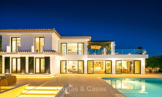 Prestigieuze gerenoveerde luxe villa te koop, eerstelijn golf, Nueva Andalucía, Marbella 9454 