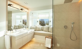Sublieme gerenoveerde luxe villa te koop, eerstelijn golf Las Brisas - Nueva Andalucia, Marbella 9599 