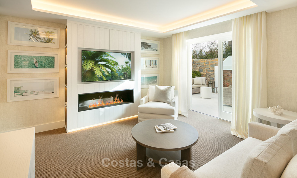 Sublieme gerenoveerde luxe villa te koop, eerstelijn golf Las Brisas - Nueva Andalucia, Marbella 9603
