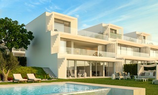 Nieuwe, moderne half vrijstaande villa's met prachtig zeezicht te koop, eerste lijn golf, Sotogrande, Costa del Sol 9943 