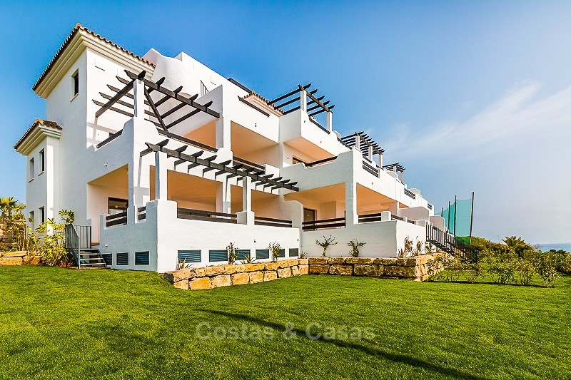 Nieuwe eerstelijns golf appartementen met zeezicht te koop, instapklaar, op loopafstand van het strand - Casares, Costa del Sol 10852