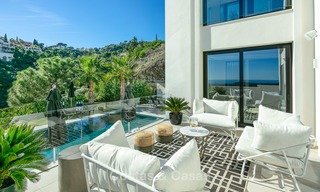 Oogstrelende, volledig gerenoveerde luxe villa met adembenemend zeezicht te koop in El Madroñal, Benahavis - Marbella 10088 