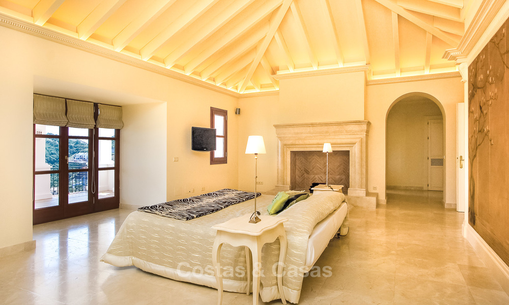 Sterk in prijs verlaagd! Exclusieve Villa te koop in La Zagaleta, Marbella - Benahavis 9149