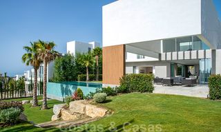 Gloednieuwe hedendaagse luxe villa met panoramisch zeezicht te koop, in een exclusief golfresort, Benahavis - Marbella 26524 