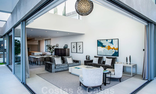 Gloednieuwe hedendaagse luxe villa met panoramisch zeezicht te koop, in een exclusief golfresort, Benahavis - Marbella 26540 