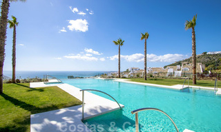 Ruime en moderne exclusieve villa's met prachtig panoramisch zeezicht te koop - Benalmadena, Costa del Sol 26502 