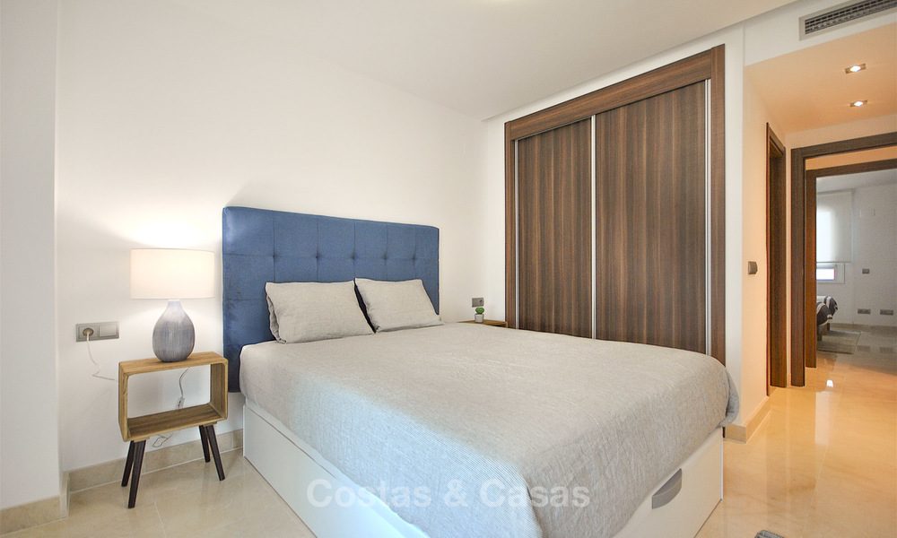 Nieuw modern appartement te koop, op loopafstand van het strand en het stadscentrum - strandzijde San Pedro, Marbella 10332