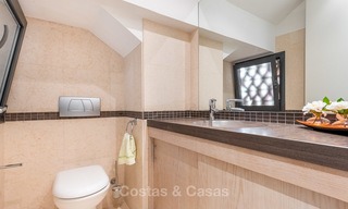 Indrukwekkend en luxueus modern penthouse appartement met panoramisch zeezicht te koop, Marbella East 10278 