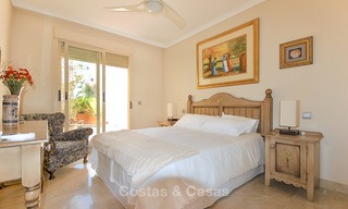 Spectaculair penthouse appartement met panoramisch zicht over de bergen, vallei en zee te koop, Nueva Andalucía, Marbella 10373 