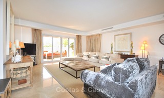 Uniek luxe 6 slaapkamer appartement in een exclusief complex te koop, op de prestigieuze Golden Mile, Marbella 10388 
