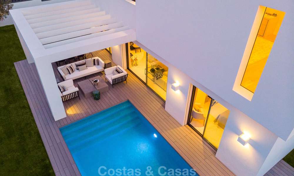 Sublieme moderne hedendaagse luxe villa te koop op een toplocatie, op loopafstand van voorzieningen, dicht bij alles - San Pedro, Marbella 10424