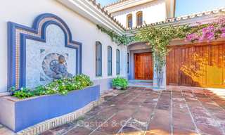 Te koop: Villa in Andalusische stijl in een luxe golf urbanisatie, op loopafstand van voorzieningen - Golf Valley, Nueva Andalucía, Marbella 10485 