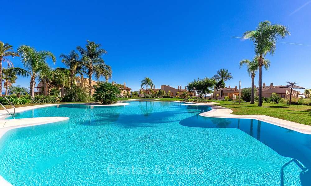 Luxe penthouse appartement met prachtige panoramische zichten op zee en bergen te koop, Benahavis, Marbella 10542