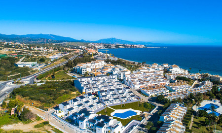 Nieuwe moderne appartementen aan het strand te koop, instapklaar - Estepona 11015