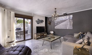 Appartementen te koop in een eerstelijnstrand complex in Elviria, Marbella 11261 