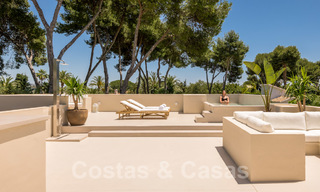 Prachtige nieuwe moderne luxe villa te koop aan het strand te Los Monteros, Oost Marbella 26658 