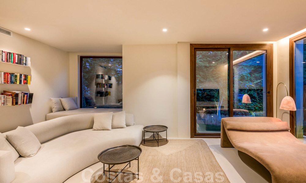 Prachtige nieuwe moderne luxe villa te koop aan het strand te Los Monteros, Oost Marbella 26677