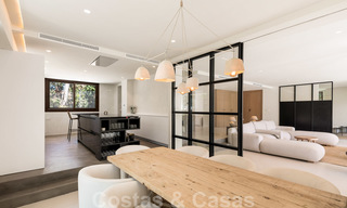 Prachtige nieuwe moderne luxe villa te koop aan het strand te Los Monteros, Oost Marbella 26678 