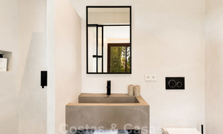 Prachtige nieuwe moderne luxe villa te koop aan het strand te Los Monteros, Oost Marbella 26679 