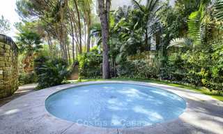 Ruim en luxueus strandappartement te koop in een prestigieus complex, centrum Marbella - Golden Mile 11957 