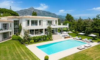 Prestigieuze luxe villa op een uitzonderlijke locatie te koop, eerstelijn golf, zeezicht en instapklaar - Nueva Andalucia, Marbella 57163 