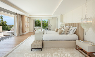 Prestigieuze luxe villa op een uitzonderlijke locatie te koop, eerstelijn golf, zeezicht en instapklaar - Nueva Andalucia, Marbella 57191 