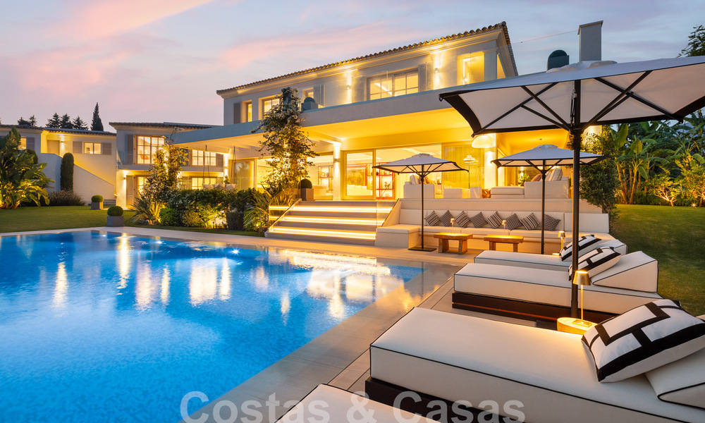 Prestigieuze luxe villa op een uitzonderlijke locatie te koop, eerstelijn golf, zeezicht en instapklaar - Nueva Andalucia, Marbella 57207