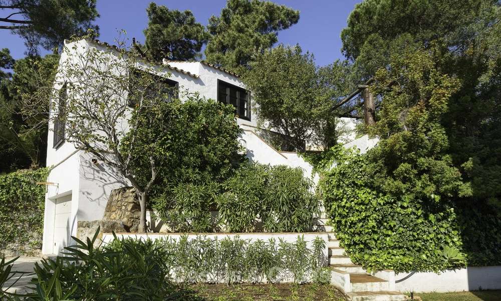 Charmante traditionele villa met panoramisch zee- en bergzicht te koop in El Madroñal, Benahavis, Marbella 12626