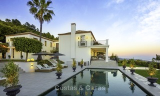 Indrukwekkende en unieke eigentijdse luxe villa met spectaculair zeezicht te koop in Sierra Blanca, Golden Mile, Marbella 12574 