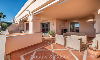 Ruime luxe appartementen en penthouses te koop met zeezicht in Nueva Andalucia te Marbella 796820 