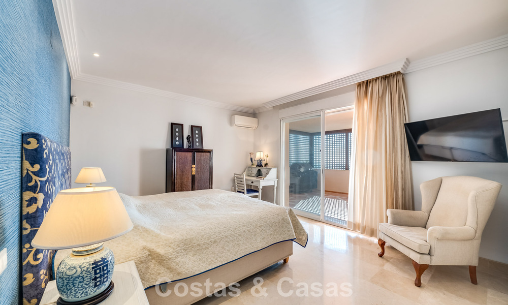 Ruime luxe appartementen en penthouses te koop met zeezicht in Nueva Andalucia te Marbella 796821
