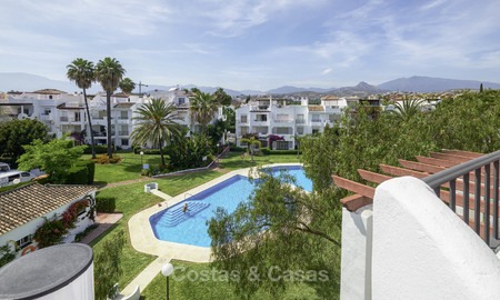 Volledig gerenoveerd penthouse appartement aan het strand te koop op de New Golden Mile, tussen Estepona en Marbella 12838