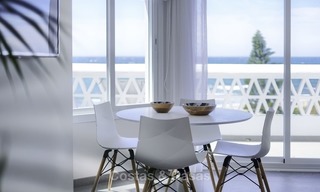 Volledig gerenoveerd penthouse appartement te koop, direct aan het strand en met prachtig zeezicht, Mijas Costa 12903 