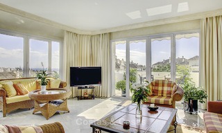 Ruim appartement met panoramisch zeezicht te koop, in een prestigieus complex aan de Golden Mile, Marbella 13161 