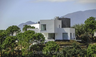 Prachtige nieuwe eigentijdse luxe villa's met panoramisch zeezicht te koop, Benahavis, Marbella 13449 