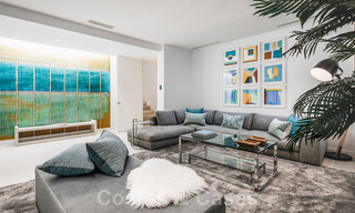 Nieuwe moderne vrijstaande luxe villa's te koop op de New Golden Mile, tussen Marbella en Estepona. Instapklaar. 43057 