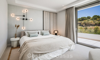 Nieuwe moderne vrijstaande luxe villa's te koop op de New Golden Mile, tussen Marbella en Estepona. Instapklaar. 43087 