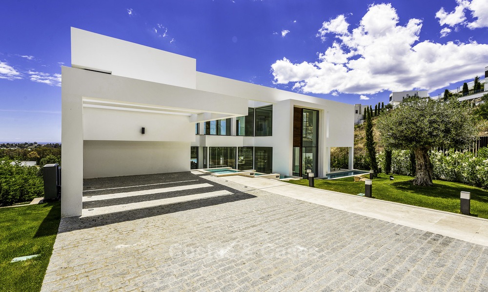 Gloednieuwe moderne designer villa met prachtig zeezicht te koop, instapklaar, Benahavis - Marbella 13687