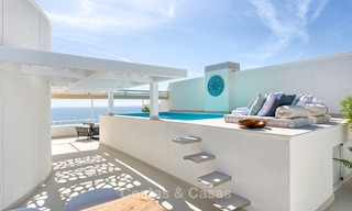 Appartementen en Penthouses te koop in een luxe strandcomplex op de New Golden Mile, tussen Marbella en Estepona 13792 