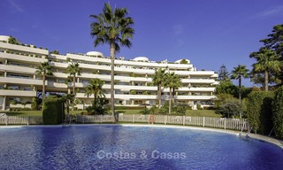Los Granados Playa: Appartementen en Penthouses te koop in een luxe strandcomplex op de New Golden Mile, tussen Marbella en Estepona 13951 