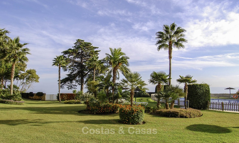 Los Granados Playa: Appartementen en Penthouses te koop in een luxe strandcomplex op de New Golden Mile, tussen Marbella en Estepona 13954