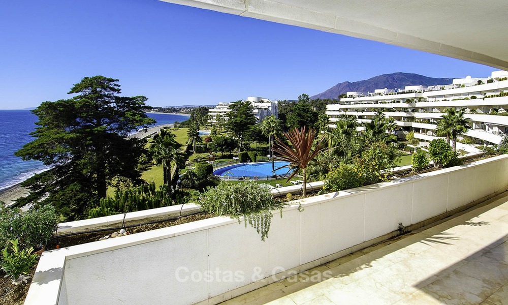 Los Granados Playa: Appartementen en Penthouses te koop in een luxe strandcomplex op de New Golden Mile, tussen Marbella en Estepona 13947
