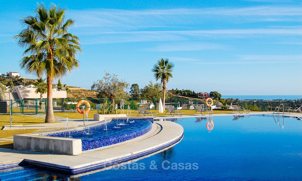 Los Arrayanes Golf: Moderne, ruime, luxe Appartementen en Penthouses te koop in Marbella - Benahavis 13995