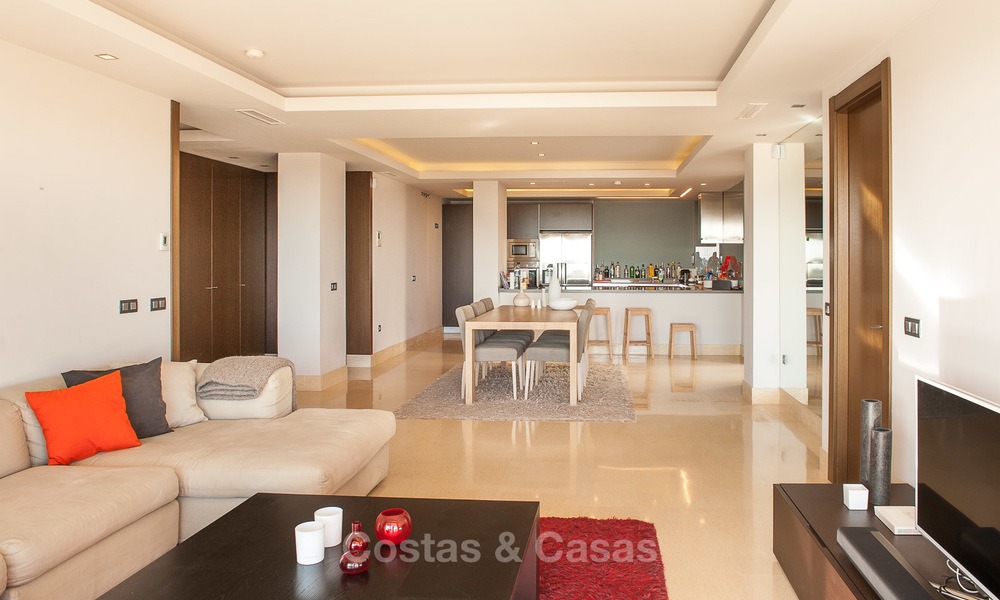 Los Arrayanes Golf: Moderne, ruime, luxe Appartementen en Penthouses te koop in Marbella - Benahavis 14011